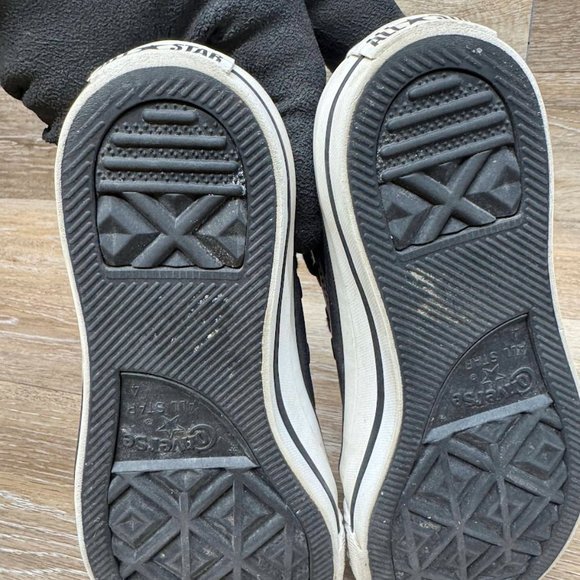 Converse Metallic Gray Leather Low Top Sneakers Women's Size 6 - Picture 4 of 7